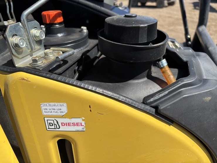 2020-yanmar-vi035-hydraulic-excavator-image-38