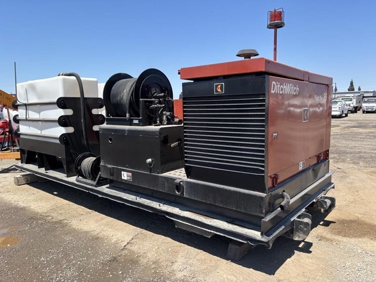 ditch-witch-fluid-pac-85-image-2