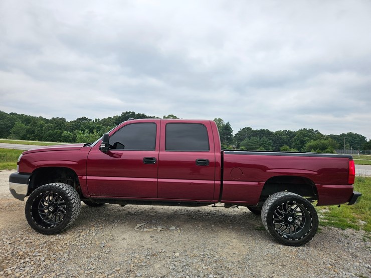 2005-chevrolet-silverado-image-7