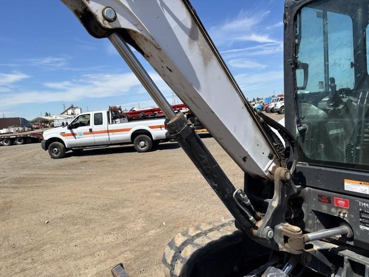 2020-bobcat-e55-image-18