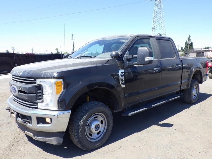 2017-ford-f250-image-1