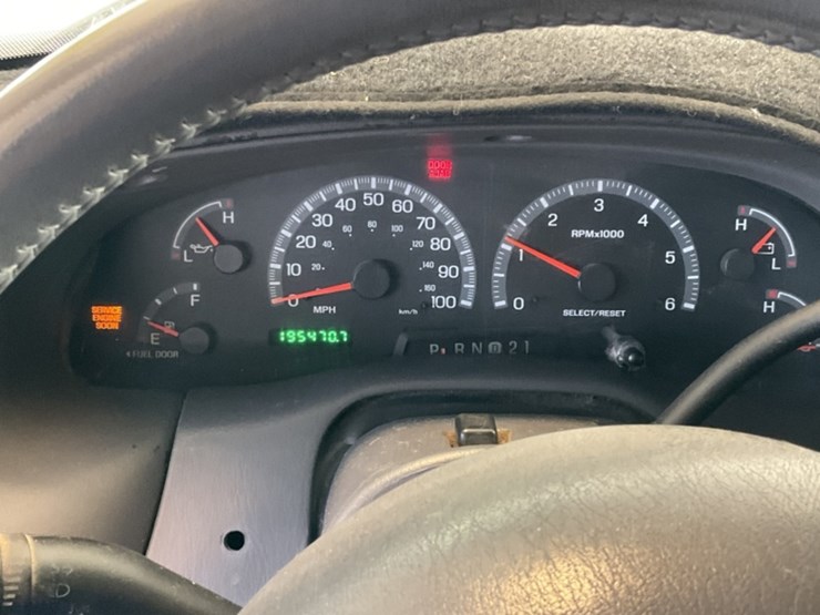 2003-ford-f150-image-18