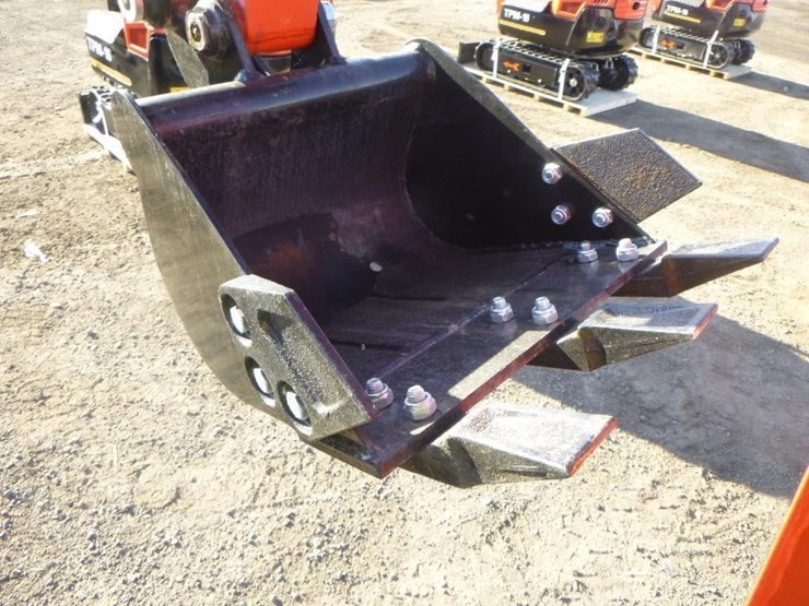 2025-tpm-16-hydraulic-excavator-image-9