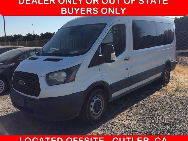 2017-ford-transit-image-1
