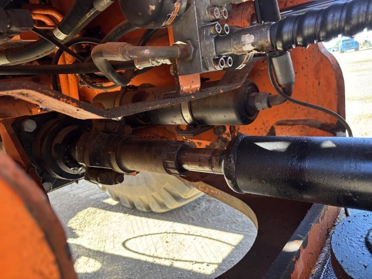 2013-doosan-dl300-3-image-25