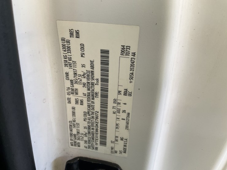 2016-ford-f150-image-10