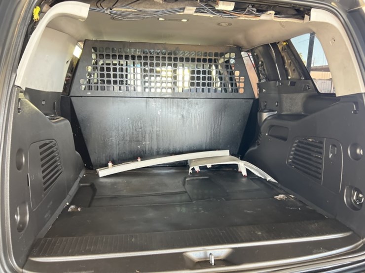 2018-chevrolet-tahoe-image-9