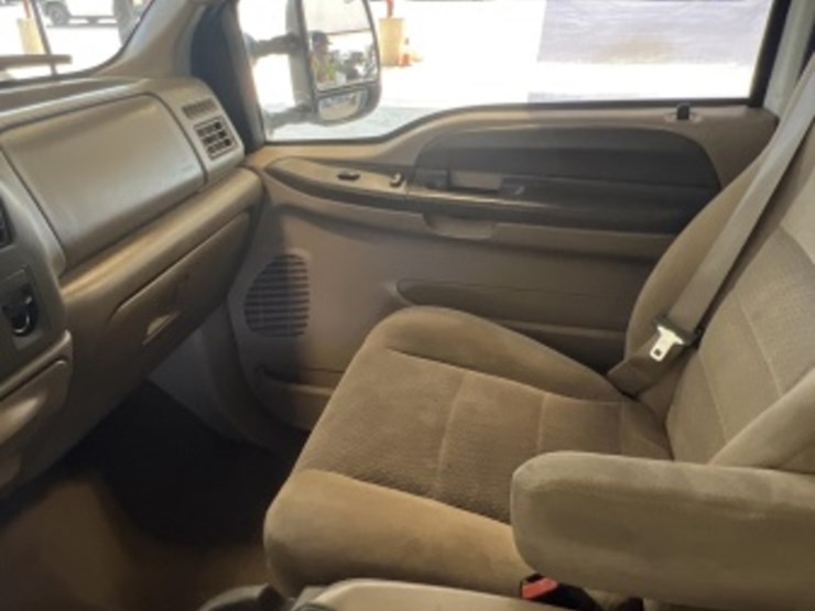 2003-ford-f250-image-18