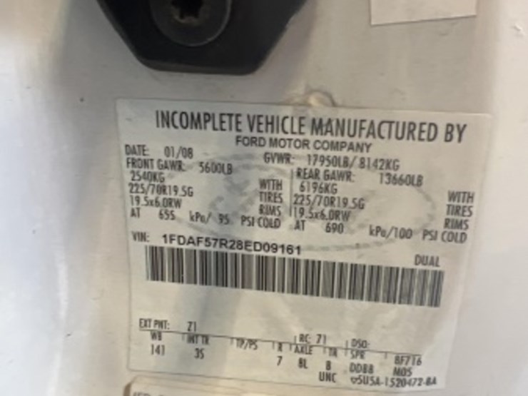 2008-ford-f550-image-11