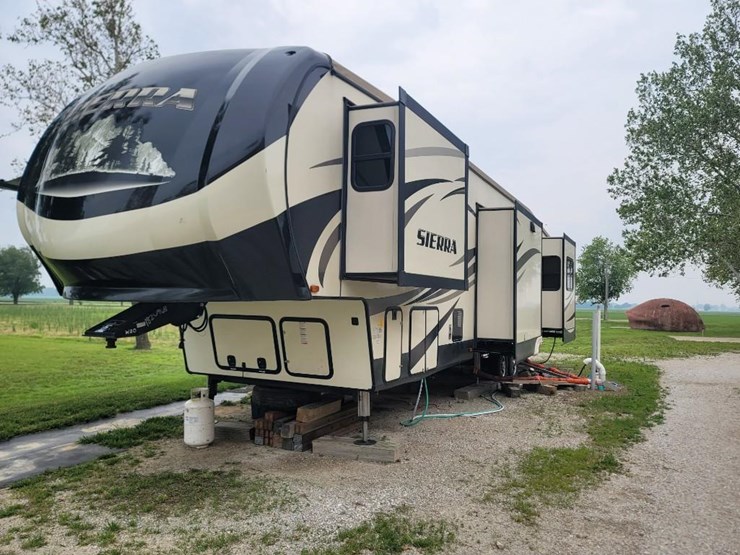 #20735-•-2017-forest-river-camper-image-66