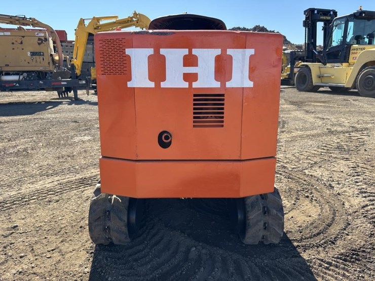 ihi-1s7fx-hydraulic-excavator-image-8