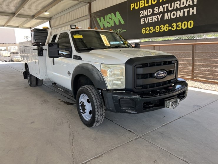 2013-ford-f550-image-2