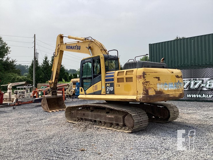 2014-komatsu-pc210-lc-10-image-3