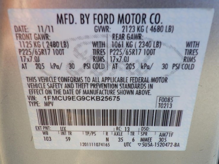 2012-ford-escape-image-16