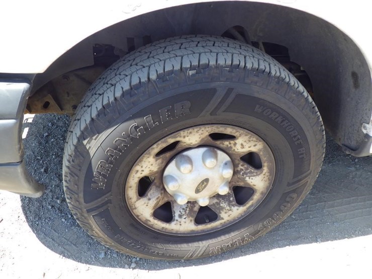 2002-ford-f150-image-13