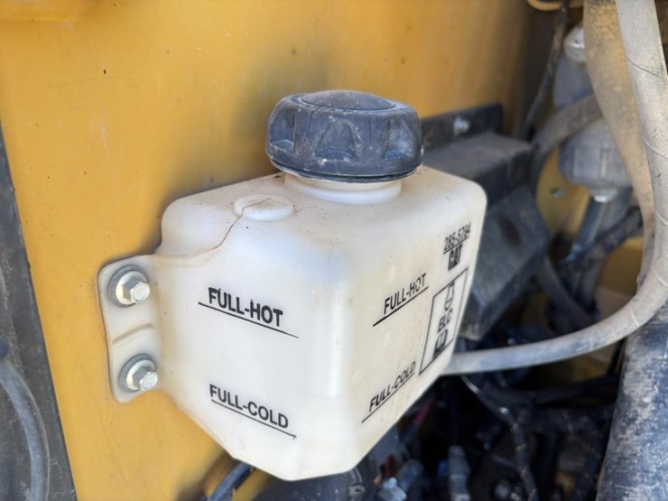 caterpillar-279d3-image-37