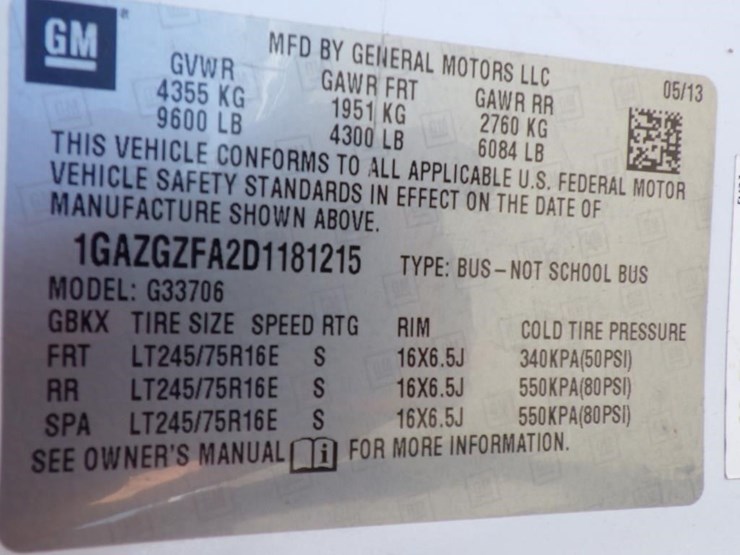 2013-chevrolet-express-3500-image-16