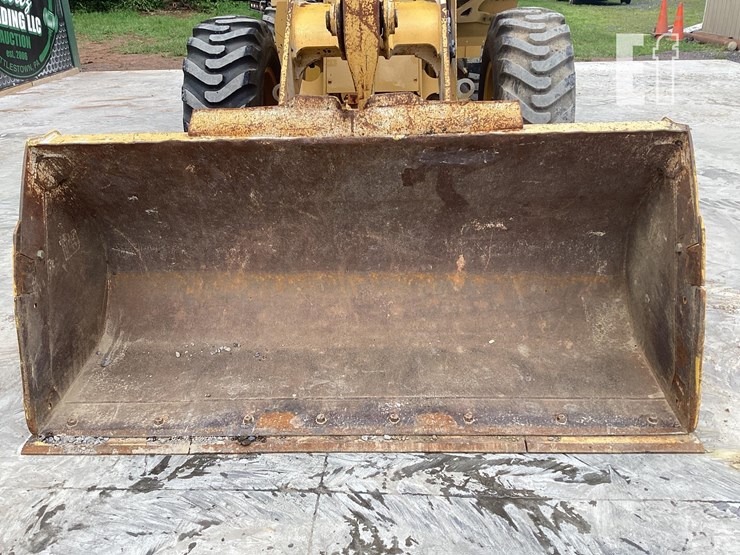 2019-caterpillar-910m-image-9