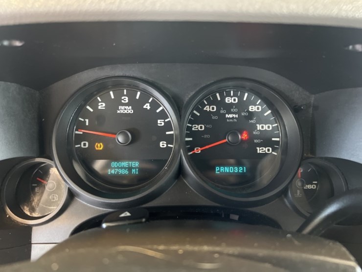 2013-chevrolet-silverado-1500-image-15