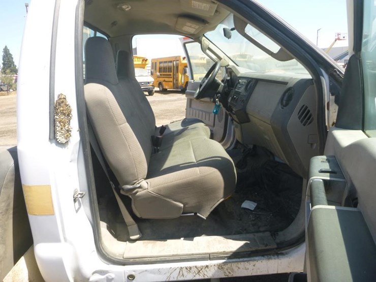 2008-ford-f450-image-12