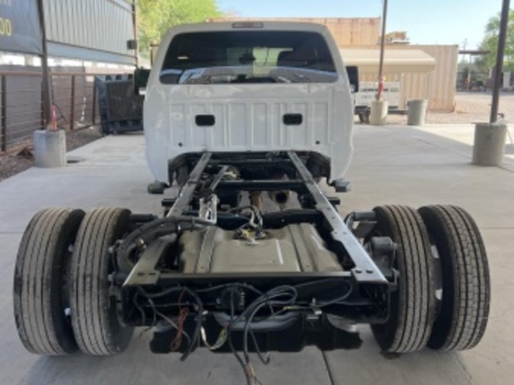 2013-ford-f550-image-6