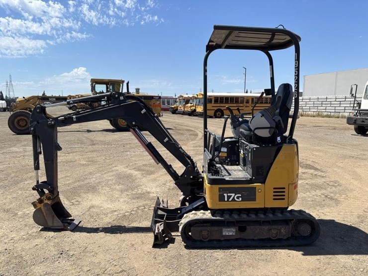 2020-deere-17g-image-5