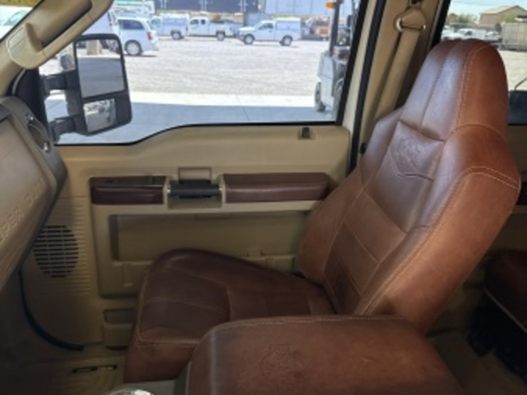 2008-ford-f250-image-23