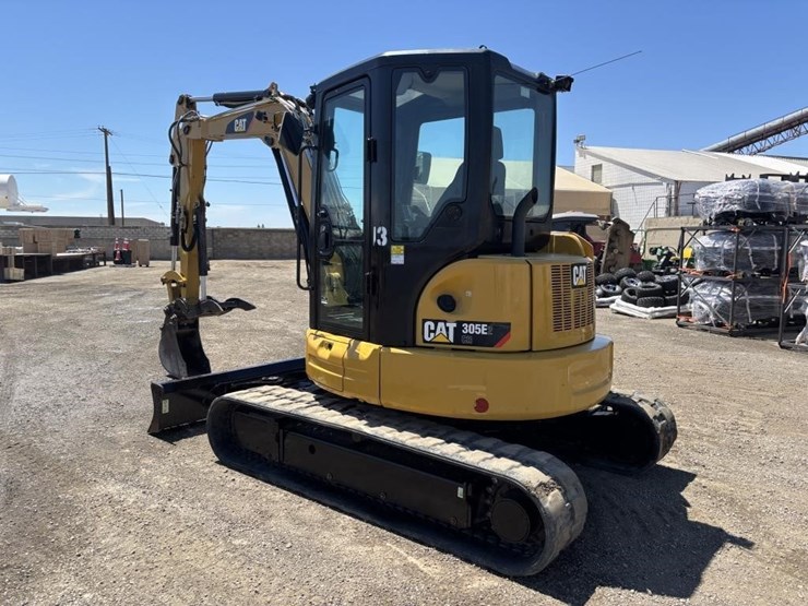 2019-caterpillar-305e2-hydraulic-excavator-image-4