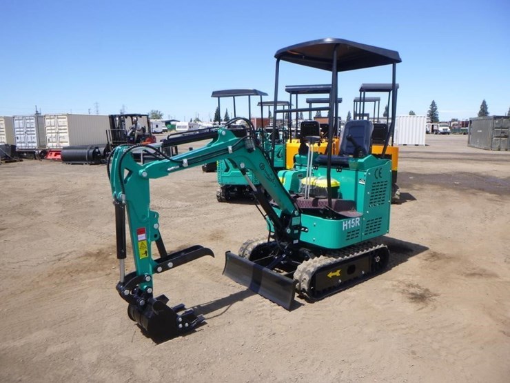 2025-cfg-h15r-hydraulic-excavator-image-1