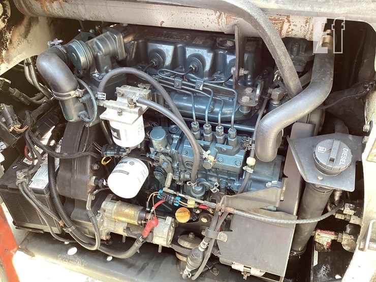 2015-bobcat-t770-image-18