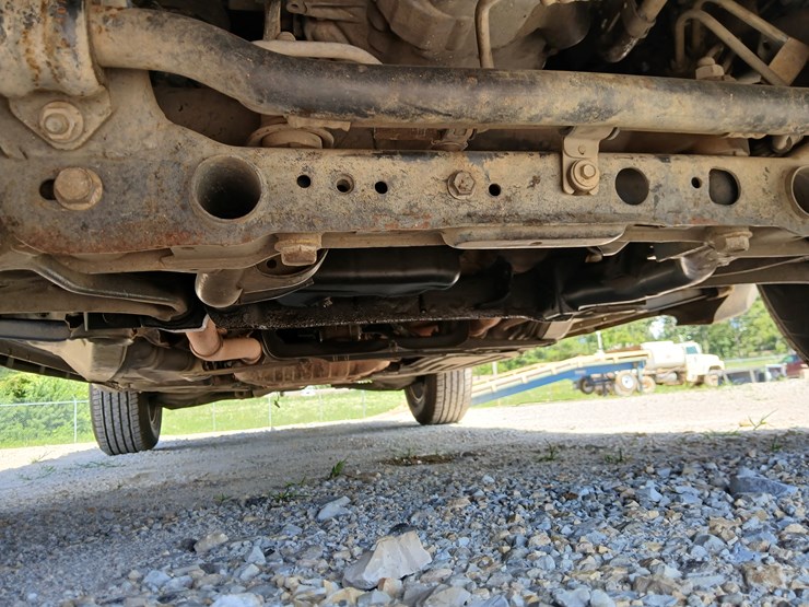 2011-jeep-grand-cherokee-image-59