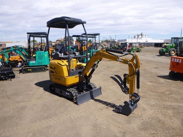 2025-cfg-qk18r-hydraulic-excavator-image-2