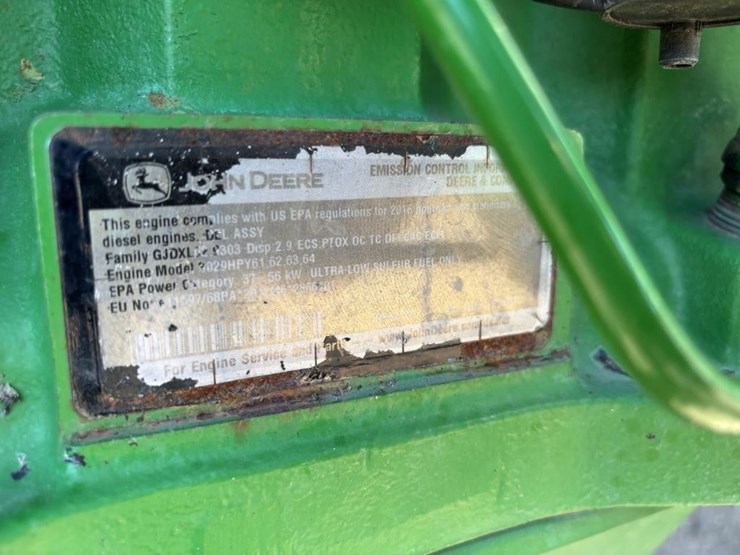 2016-john-deere-5055e-image-33