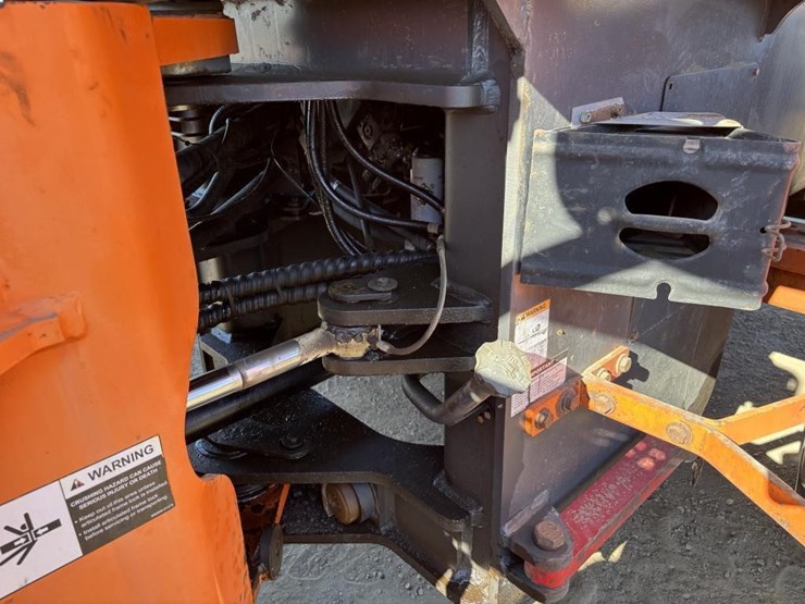 2013-doosan-dl300-3-image-21