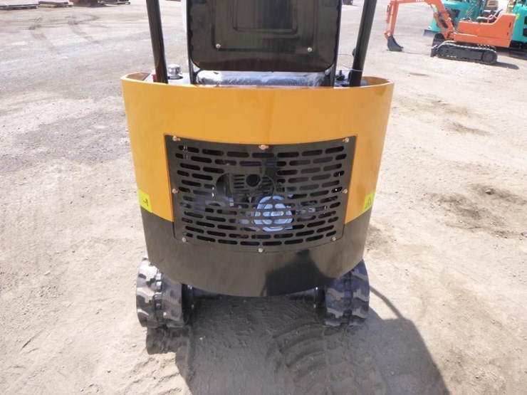 2025-vicsec-vc13j-hydraulic-excavator-image-17