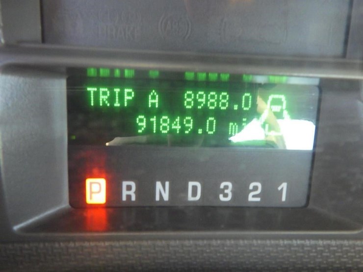 2010-ford-f350-image-14