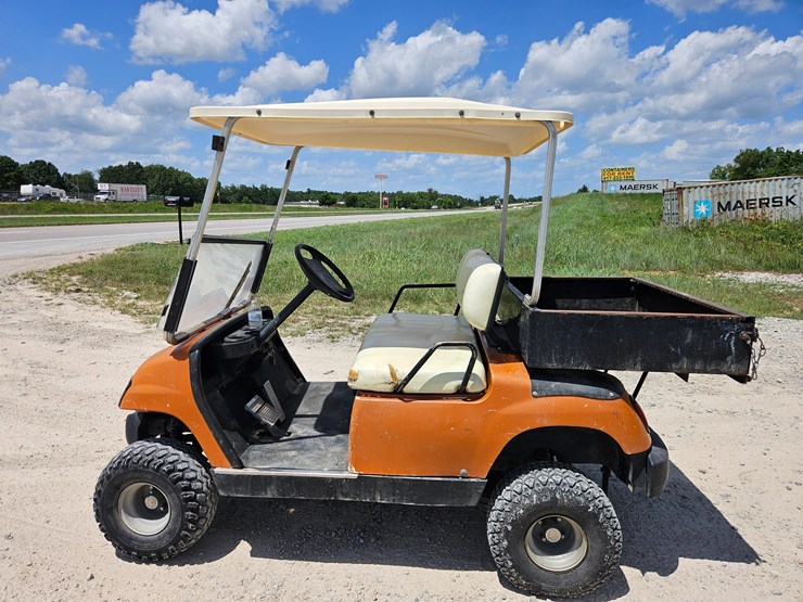 #20867-•-yamaha-golf-cart-image-4