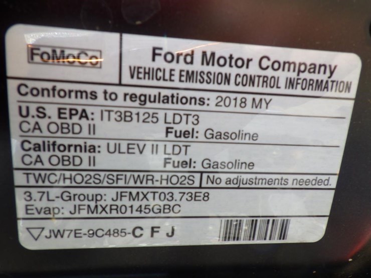 2018-ford-explorer-image-13