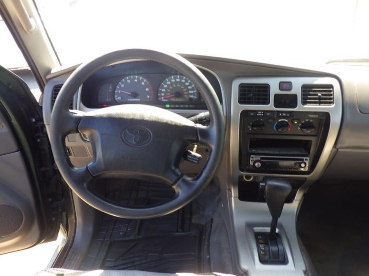 2001-toyota-4-runner-image-9