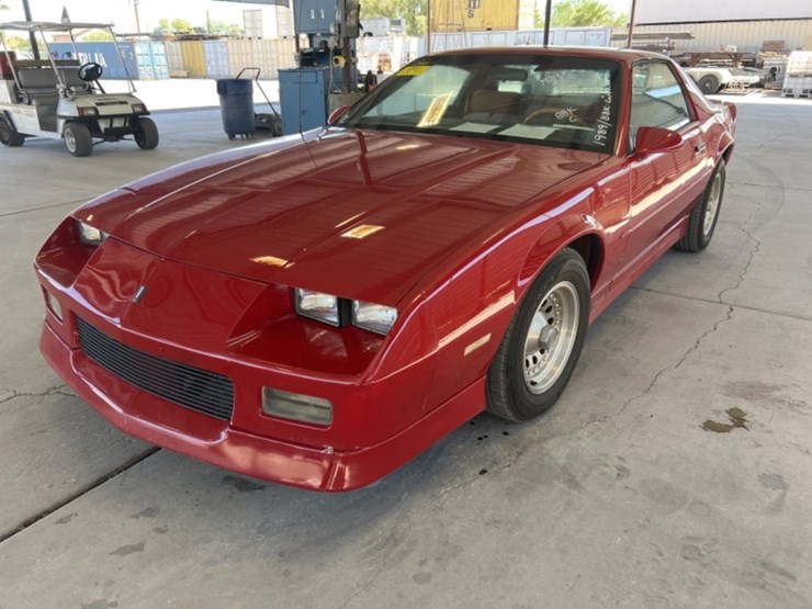 1989-chevrolet-camaro-rs-coupe-image-4