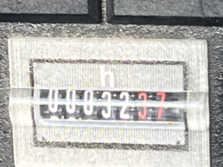 2016-ford-f550-image-27