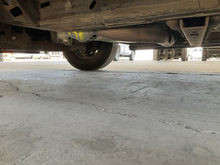 2013-chevrolet-express-2500-image-26