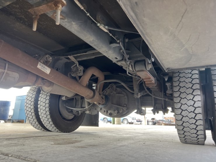2008-ford-f550-image-26