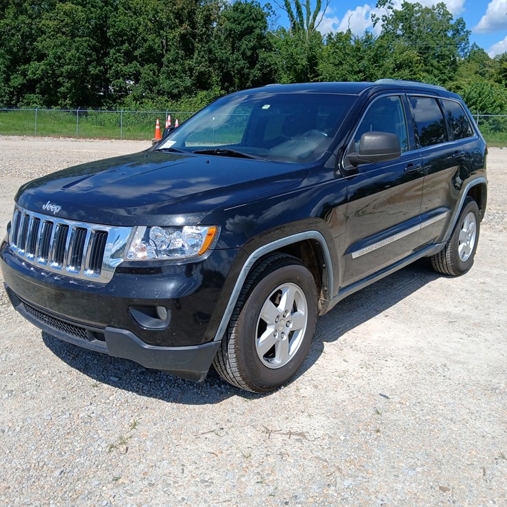 2011 JEEP GRAND CHEROKEE
