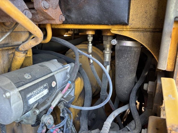 deere-624j-image-54