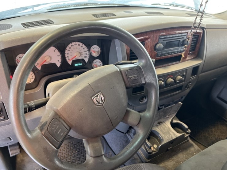 2006-dodge-ram-1500-image-21