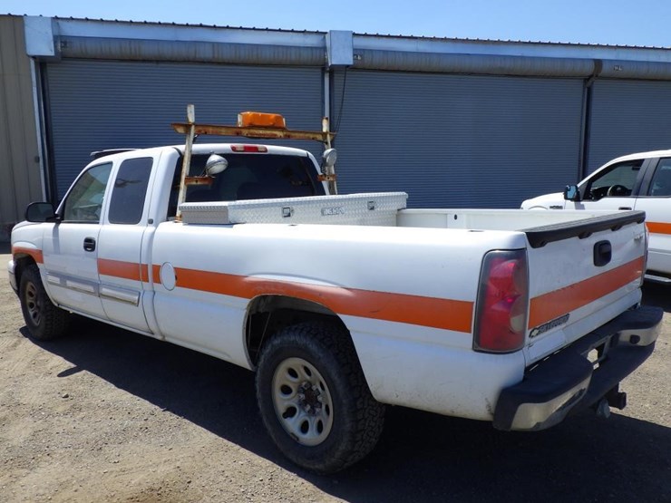 2007-chevrolet-1500-image-5