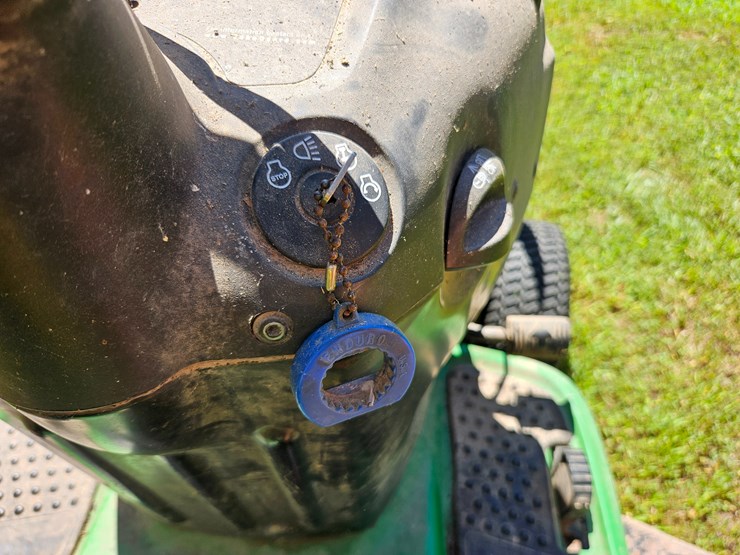 john-deere-l111-image-29