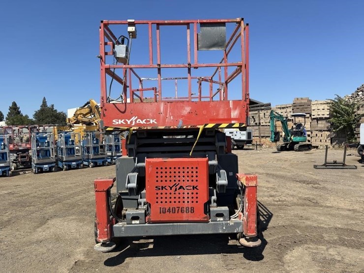 skyjack-sj8841rt-image-6
