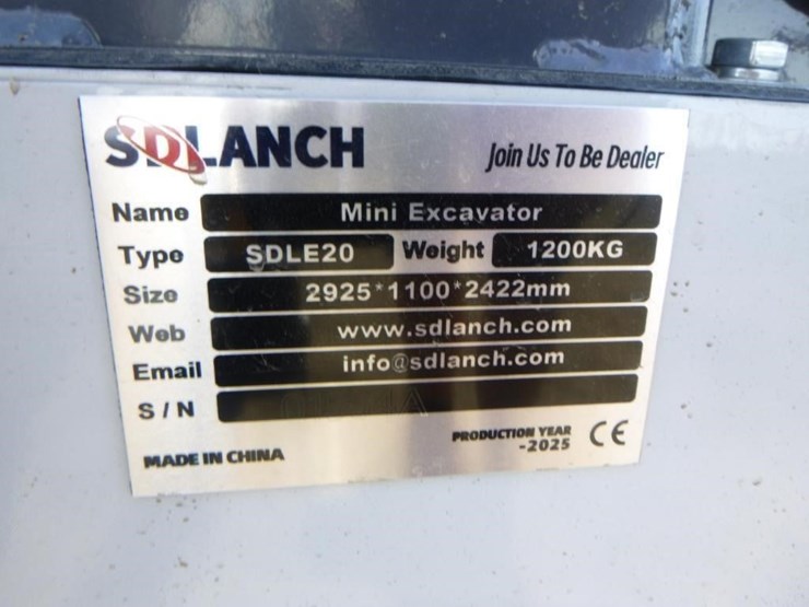 2025-sdlanch-sdle20-hydraulic-excavator-image-33